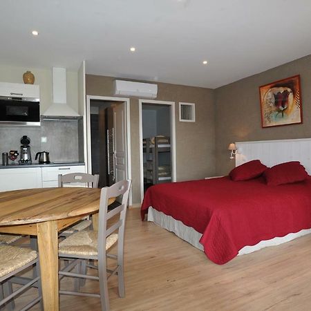 Les Tilleuls Villa Lagorce  Eksteriør billede